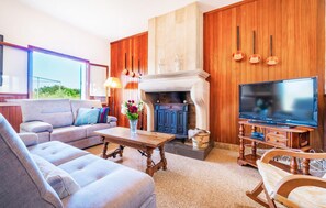 TV, ping pong - Stunning home in Colonia de Sant Pere (Colonia de Sant Pere)