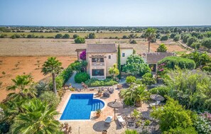 Exterior - Luxurious home in Campos with private swimming pool, can be inside or outside (Campos)