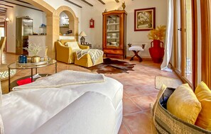 Spa - Nice home in Arta with private swimming pool, can be inside or outside (Arta)