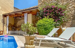 Pool - Nice home in Arta with private swimming pool, can be inside or outside (Arta)