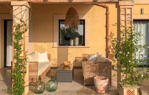 Terrace/patio - Nice home in Campos with private swimming pool, can be inside or outside (Campos)
