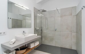 Shower, hair dryer - Petit Arta - Sa Botigueta (Arta)
