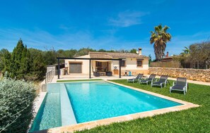 Pool - Luxurious home in Ariany with private swimming pool, can be inside or outside (Ariany)