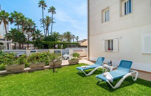 Terrace/patio - 2 bedroom awesome apartment in Can Picafort (Can Picafort)