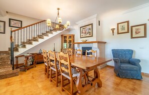 Dining - Amazing home in Sencelles with private swimming pool, can be inside or outside (Sencelles)