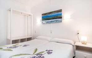 2 Schlafzimmer, Bügeleisen/Bügelbrett, kostenloses WLAN