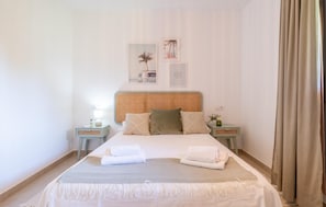 5 Schlafzimmer, Bügeleisen/Bügelbrett, Reisekinderbett, kostenloses WLAN