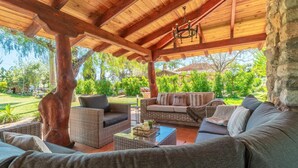 Terrace/patio - Stunning home in Inca with private swimming pool, can be inside or outside (Inca)