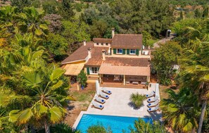 Exterior - Cozy home in Santa Maria with private swimming pool, can be inside or outside (Santa Maria)
