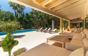 Terrace/patio - Cozy home in Santa Maria with private swimming pool, can be inside or outside (Santa Maria)