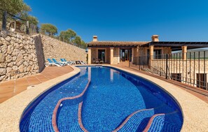 Pool - Nice home in Son Macia with private swimming pool, can be inside or outside (Son Macia)