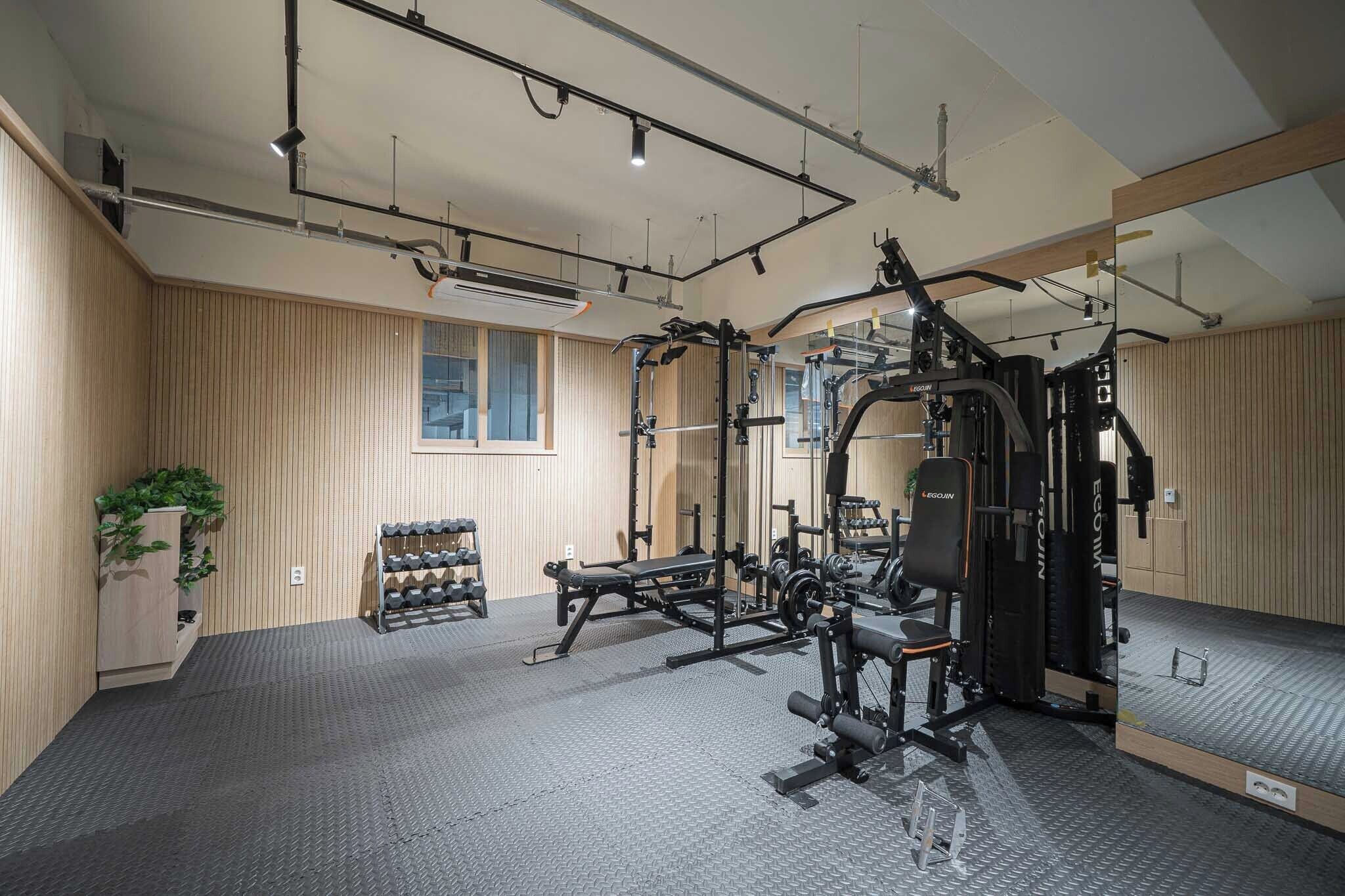 مرفق اللياقة البدنية