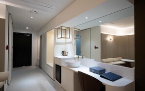 Signature Twin Room, City View | Interior - Daegu Hyeonpung Prana Hotel (Daegu)