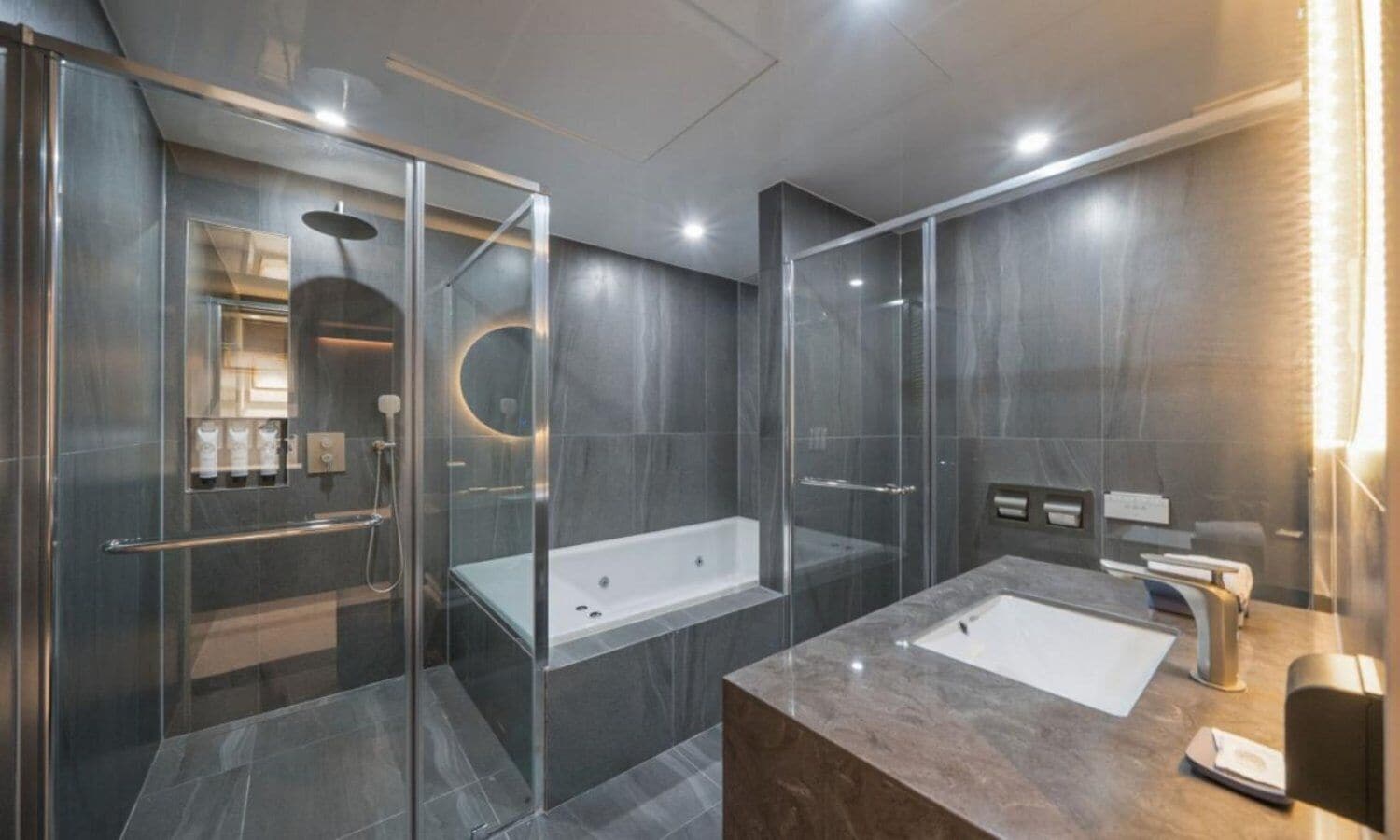 Hair dryer, slippers, bidet, towels