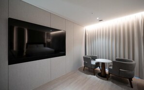 Premium Twin Room, City View | Interior - Daegu Hyeonpung Prana Hotel (Daegu)