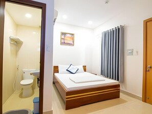 Standard-Doppelzimmer | Badezimmer