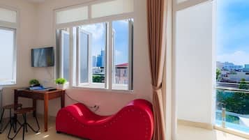 Chambre Double ou avec lits jumeaux, balcon | Coin séjour