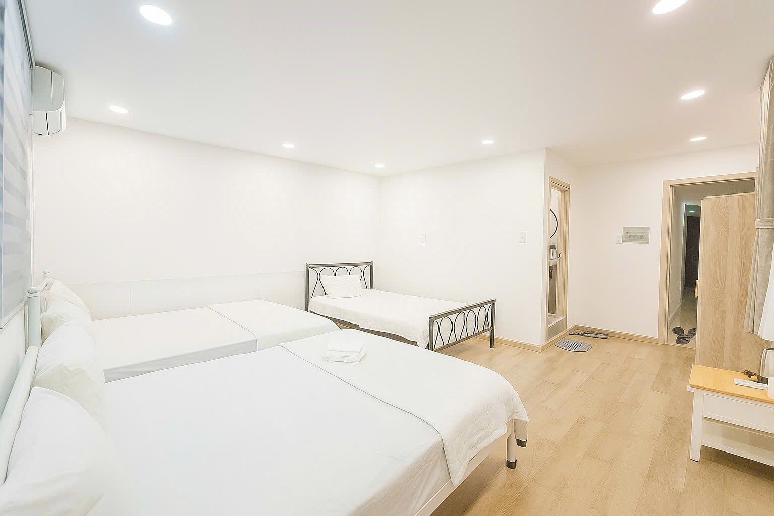 Quarto família, sacada | Escrivaninha, Wi-Fi de cortesia, acesso para cadeiras de rodas