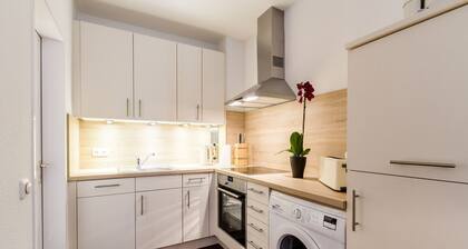 Ferienwohnung "Mour" - Mittelreihenhaus "Mour" mit Terrasse über 2 Etagen für 4