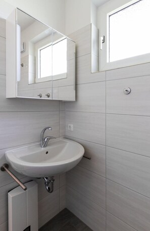 Douche, séchoir à cheveux