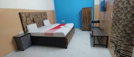 Skrivebord og wi-fi (inkludert)