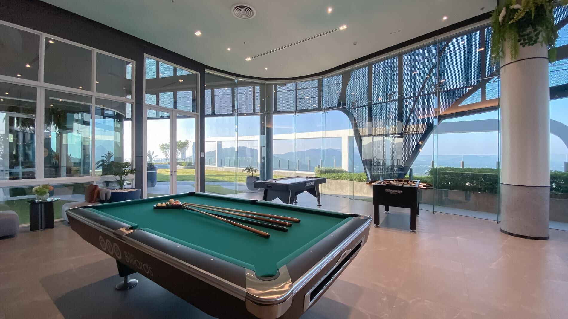 Condo, 1 Bedroom, Balcony, City View | Games room