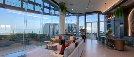 Condo, 1 Bedroom, Balcony, City View | Lobby