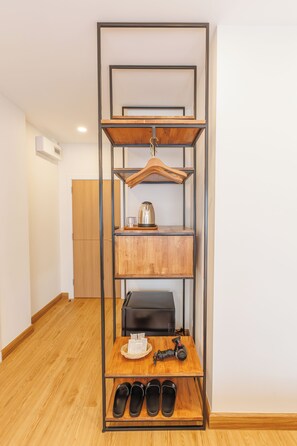 Premier Single Room - Believe Inn (Bangkok)