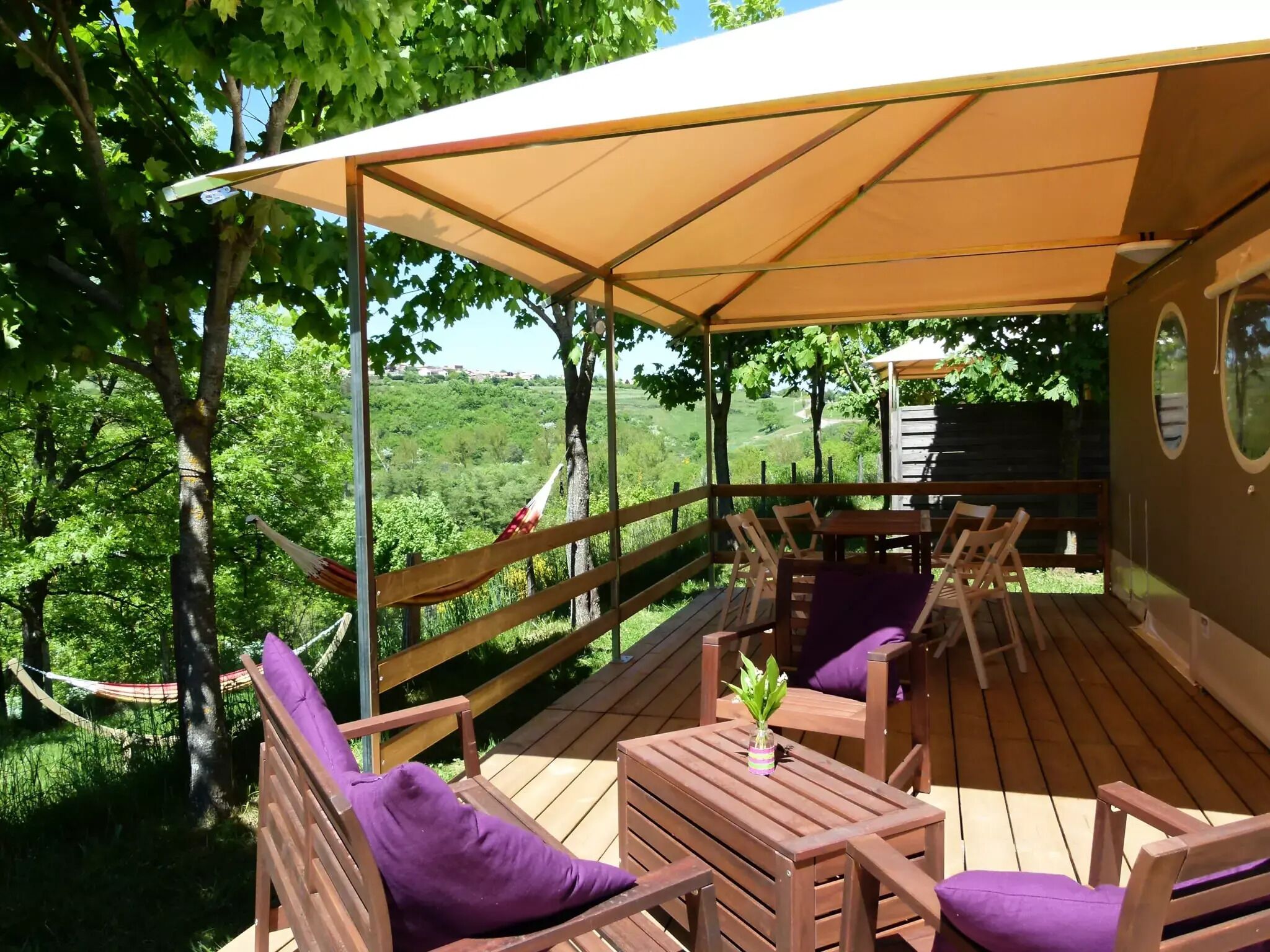 Lodge Insolite Premium Pagan - 2 bedrooms and bathroom - 30 m² and 25 m² terrace 6 persons