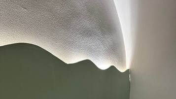 1 camera, ferro/asse da stiro, Wi-Fi, lenzuola