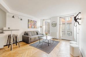 Living area - Apartment Le Hazard - Les Demoiselles in Versailles (Versailles)