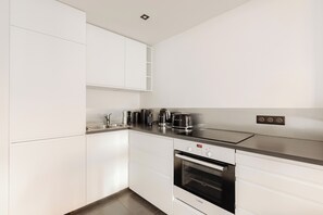 Private kitchen - Apartment Le Hazard - Les Demoiselles in Versailles (Versailles)