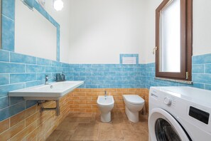 Bathroom - AffittaSardegna - Trilo Euforbia  (Siniscola)