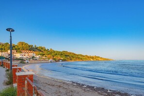 Beach nearby, beach towels - Casa Bentivegna by Biddizzi Rari - close to the beach with private parking (Sciacca)