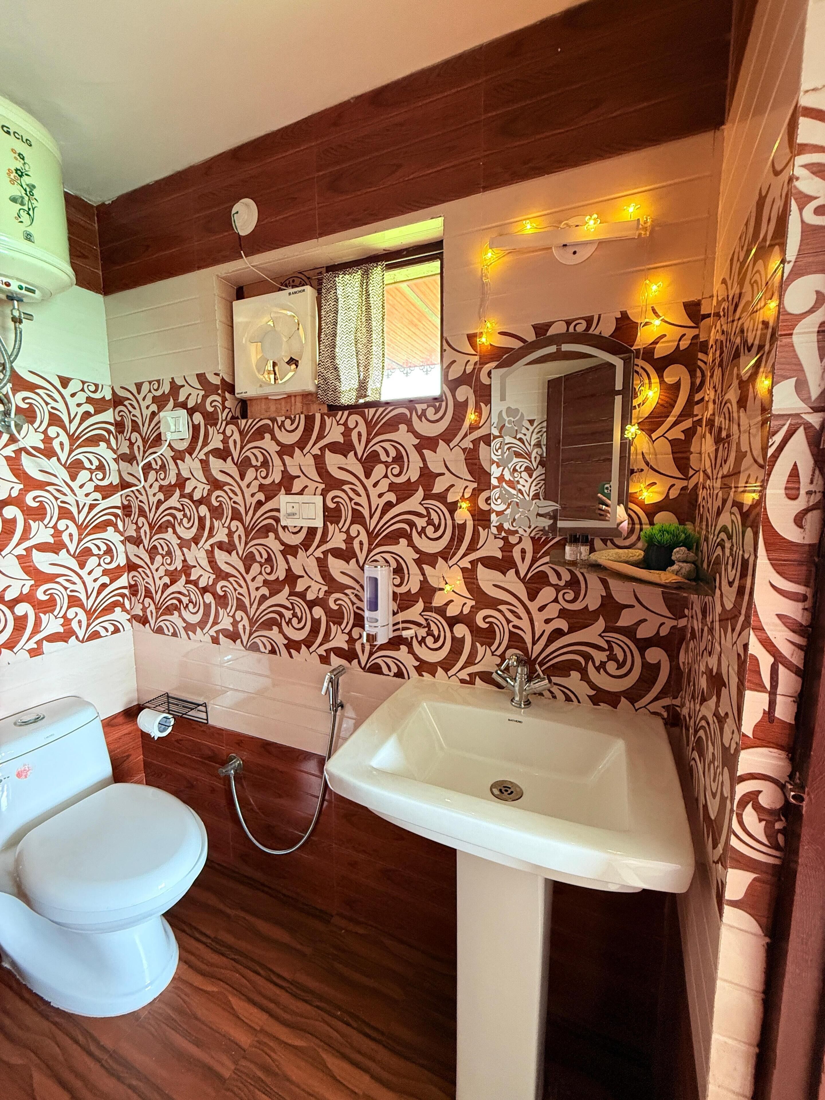 Handtücher, Seife, Toilettenpapier