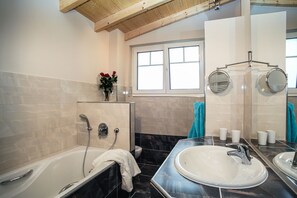 Een douche, een haardroger