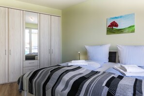 2 bedrooms, free WiFi - Great view of the Nordperd - Villa Bergfrieden Terrassenhaus FeWo 04 (Göhren)