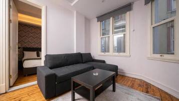 ์ํผ๋ฆฌ์ด ์ฝ๋ | ๊ฑฐ์ค ๊ณต๊ฐ