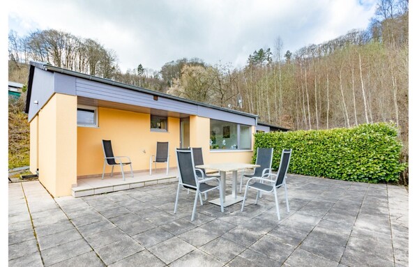 Balcony - Bungalow im Campingpark (Waxweiler)