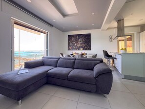 Smart TV - Look Of Passion (Giardini Naxos)