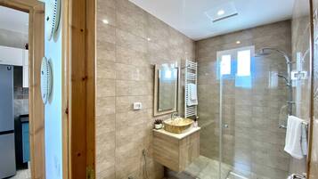 Appartement, 3 chambres, fumeur | Salle de bain