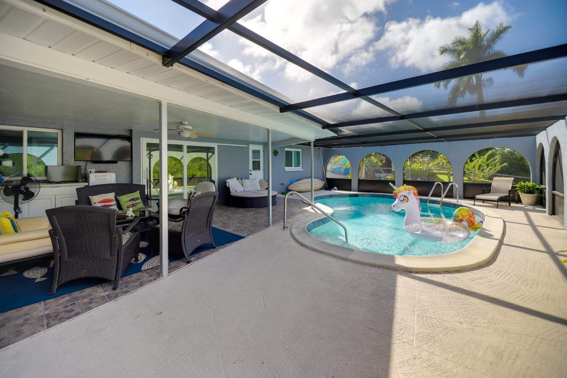 Outdoor pool, a heated pool