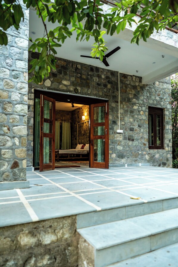 Exterior detail - Camp Hornbill Corbett (Ramnagar)