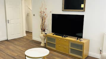 Apartamento, 1 quarto, acessível, para fumantes | Sala de estar