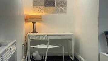 Shared Dormitory, 1 Bedroom | Living area