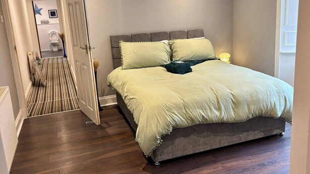 3 bedrooms - Lovely Quiet Flat Near Centre (Edinburgh)