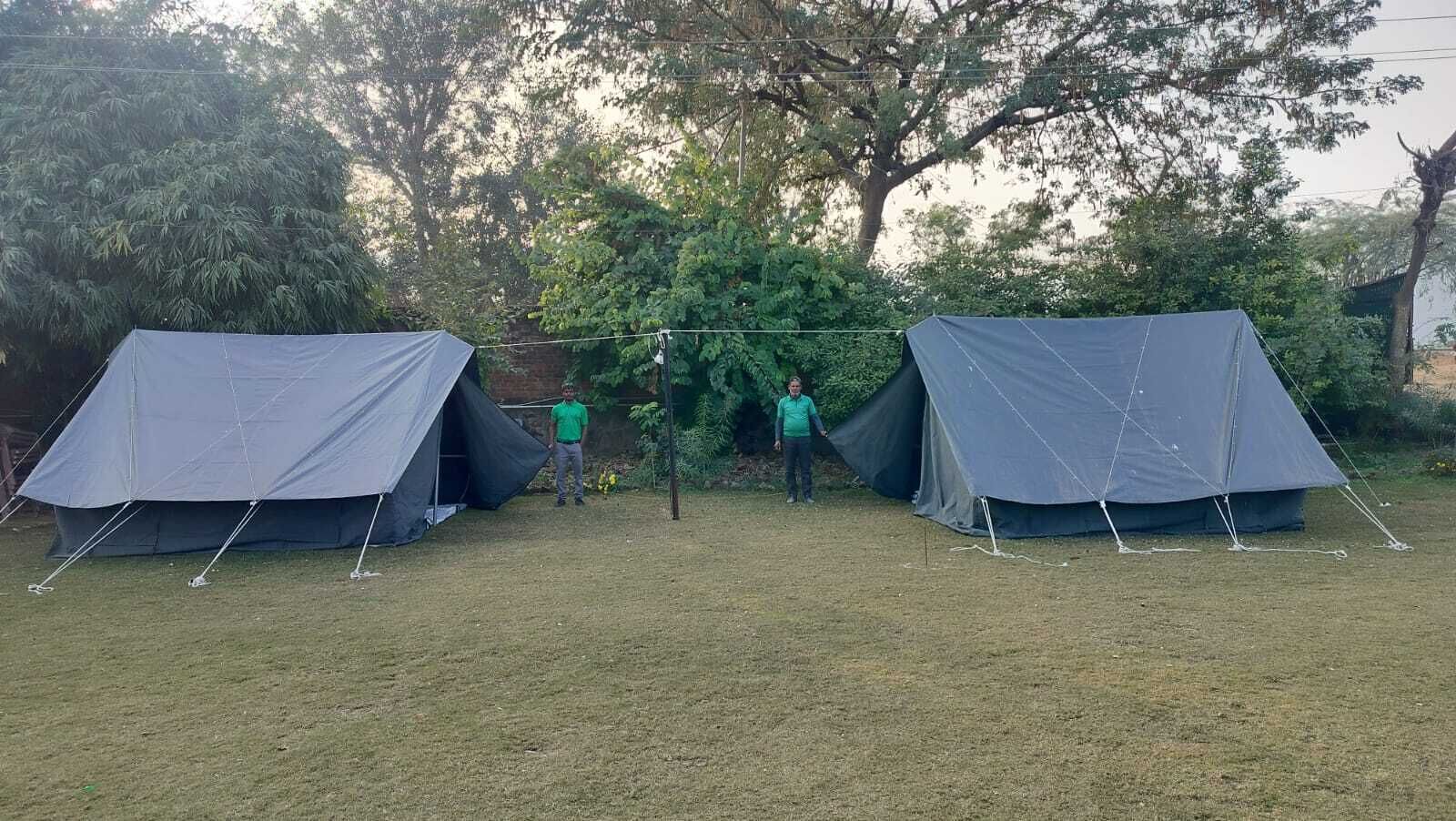 Eenvoudige tent | Gratis wifi, beddengoed