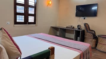 Habitación superior | Escritorio, espacio para trabajar con laptop y wifi gratis