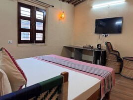 Superior Room | Free WiFi, bed sheets