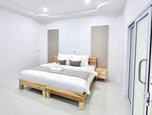 Superior Suite, Resort View | Blackout drapes, free WiFi - Labelle villa koh phangan (Ko Pha-ngan)